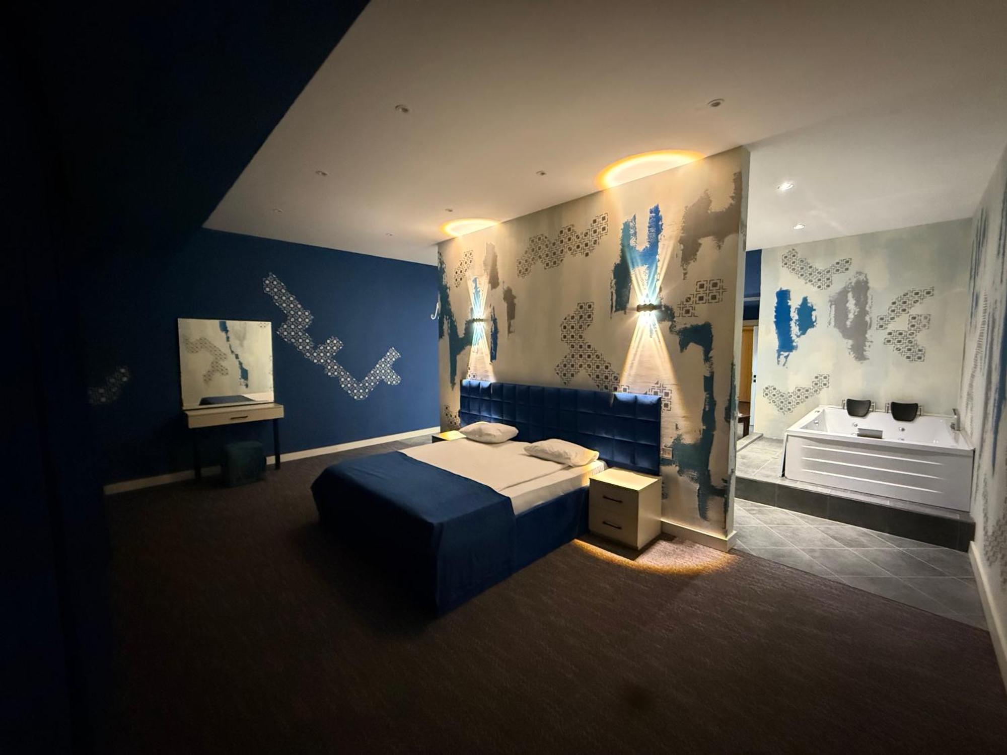 Otel Black Mont